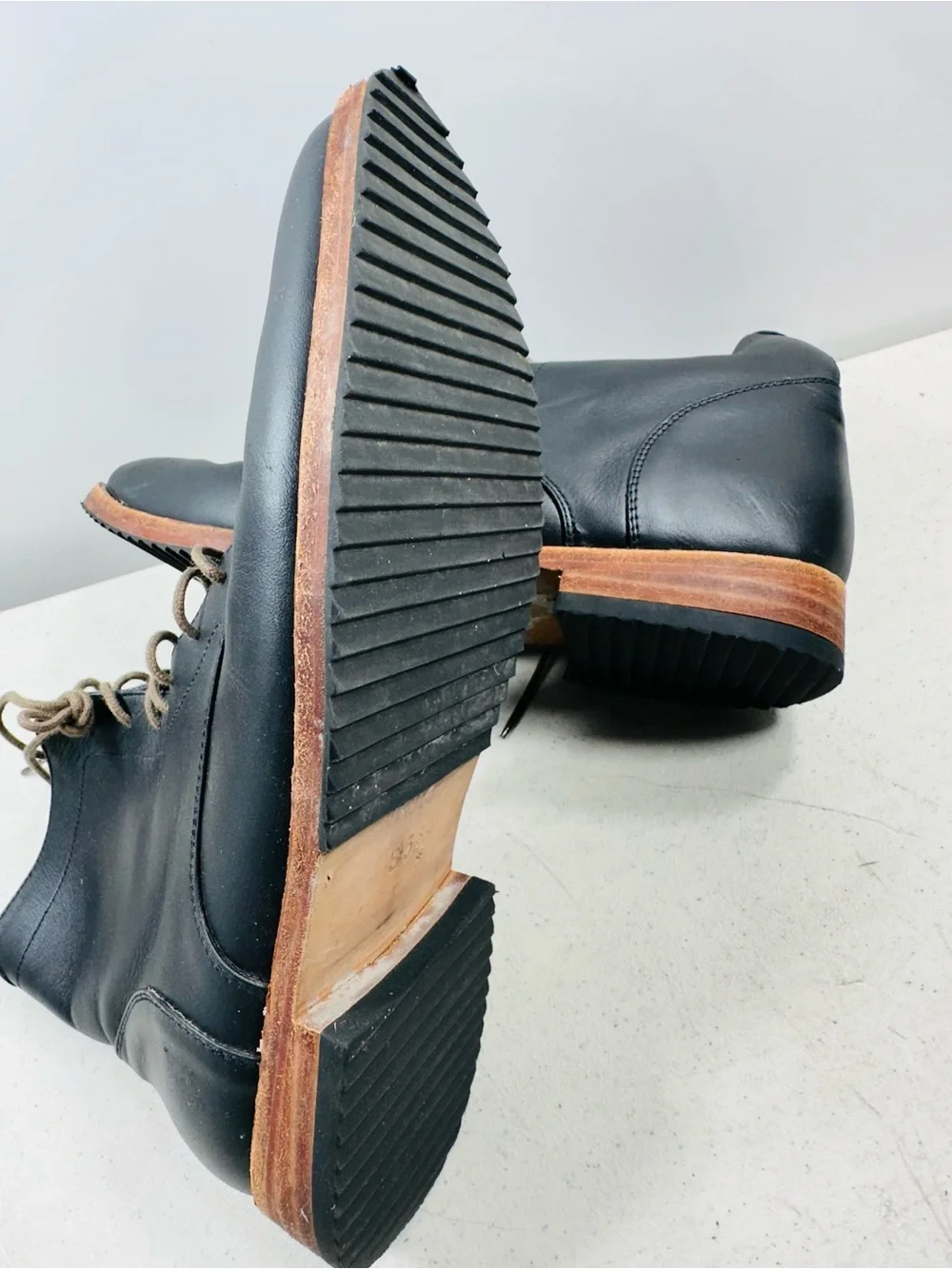 Nisolo Black Leather Lace-Up Wedge Ankle Boots